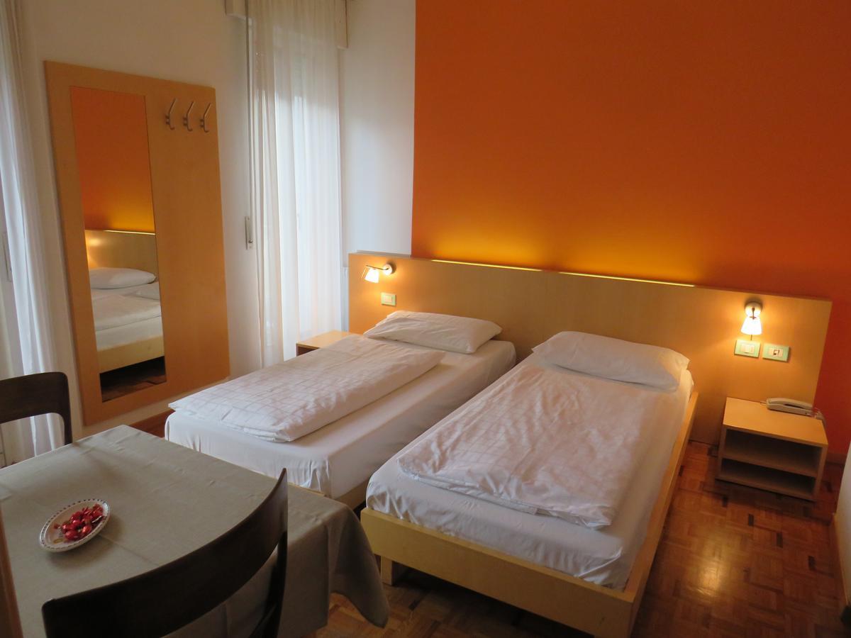Garni Domus Mea Hotel Merano Luaran gambar