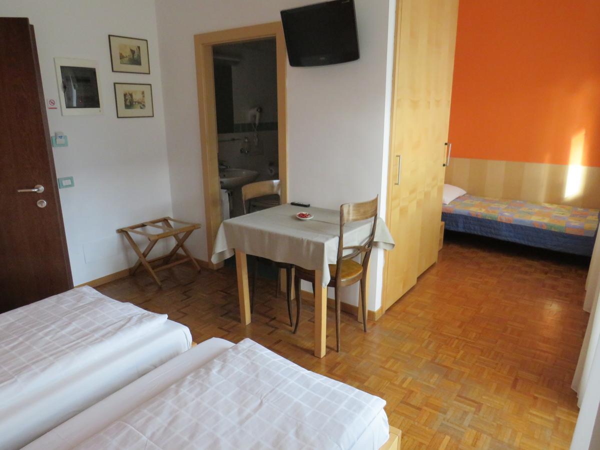 Garni Domus Mea Hotel Merano Luaran gambar