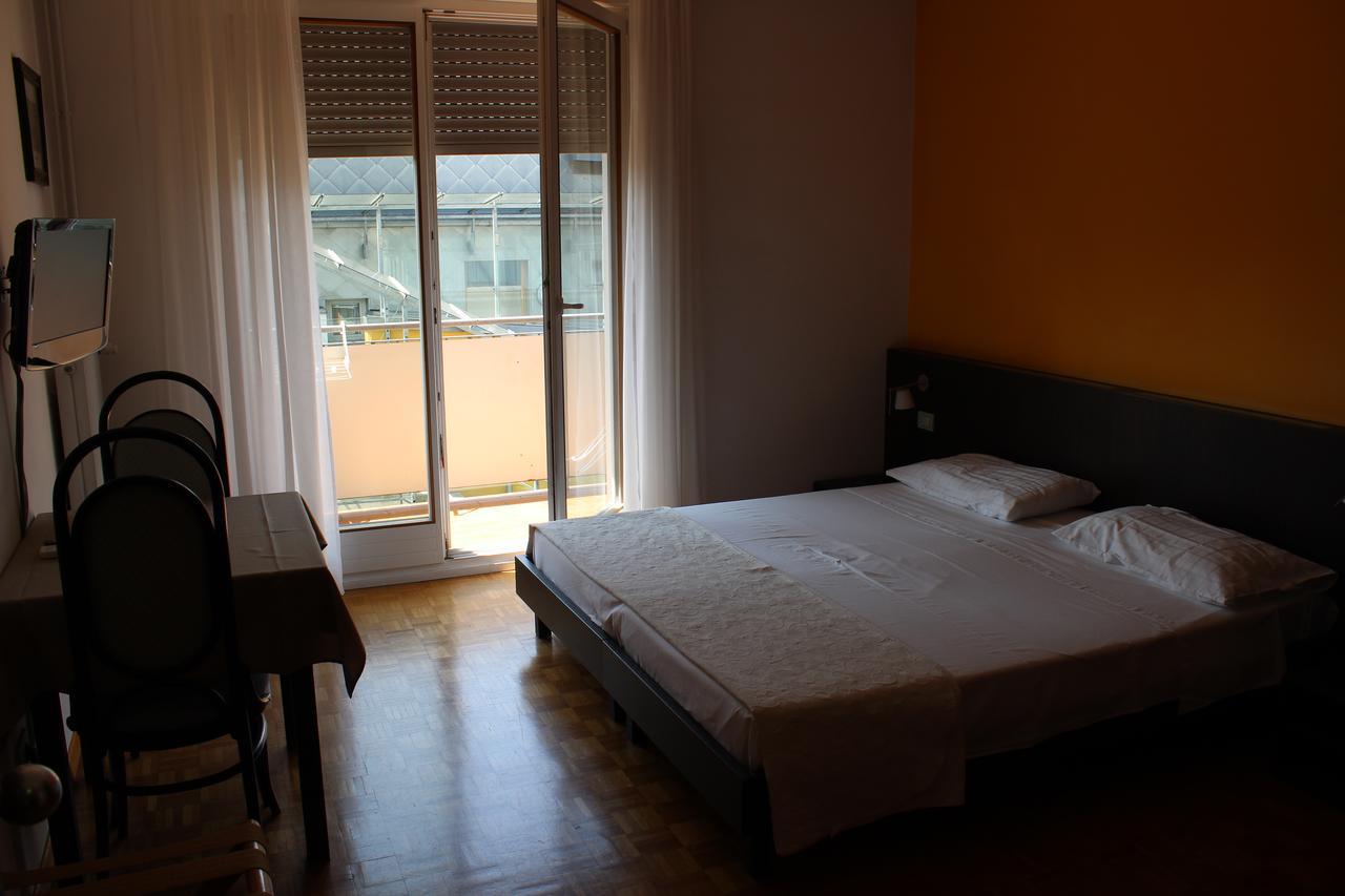 Garni Domus Mea Hotel Merano Luaran gambar