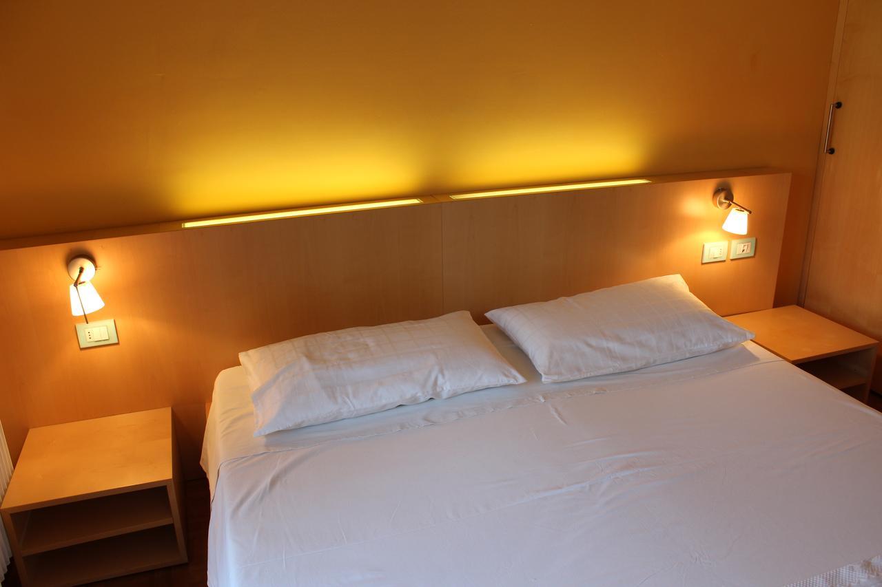 Garni Domus Mea Hotel Merano Luaran gambar